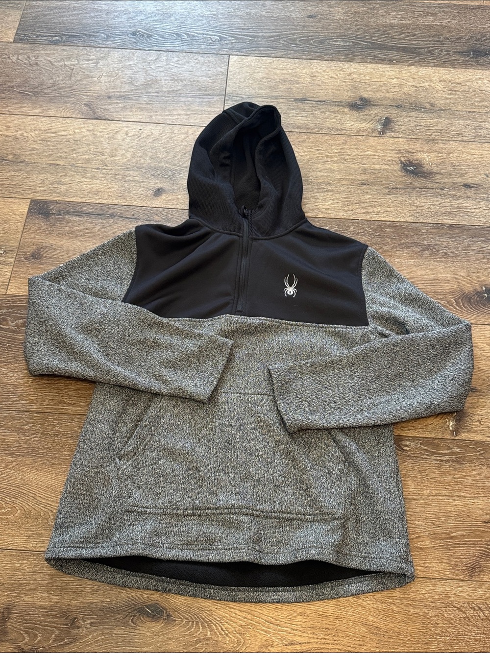Spyder gray & black quarter zip hoodie XL
